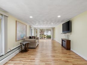 33 Arlene Ave, Wilmington MA 01887
