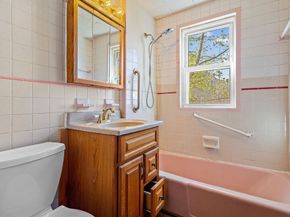 61 Ross St, Medford MA 02155