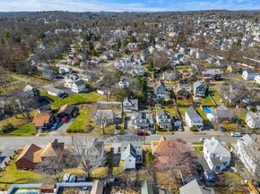 13 Hampshire St, Danvers MA 01923