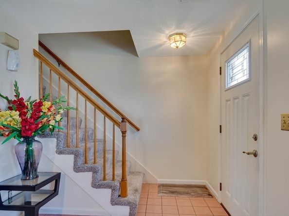 23 Vincent Cir., Worcester MA 01604