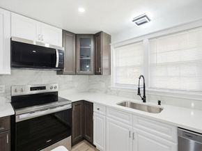 26 Debbie Rd, Brockton MA 02302