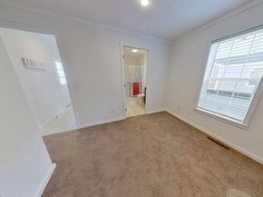 165 Newbury 6, Peabody MA 01960