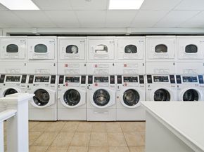 77 Adams St 611, Quincy MA 02169