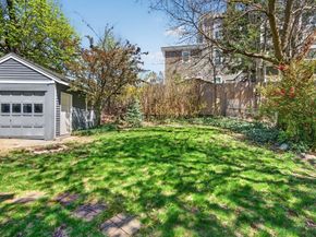 6 Hampshire St, Everett MA 02149