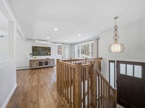 39 Blueberry Hill Rd, Woburn MA 01801