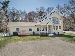 53 Shore Dr, Kingston MA 02364