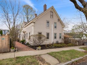 8 California St, Newburyport MA 01950