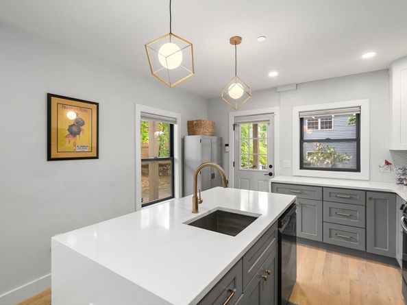 1069 Washington Street 2, Boston MA 02124