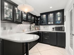 188 Glezen Ln, Wayland MA 01778