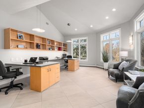 188 Glezen Ln, Wayland MA 01778