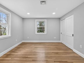 1 Hunter Dr, Andover MA 01810