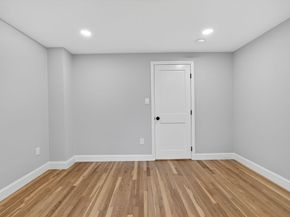 1 Hunter Dr, Andover MA 01810