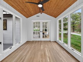 1 Hunter Dr, Andover MA 01810