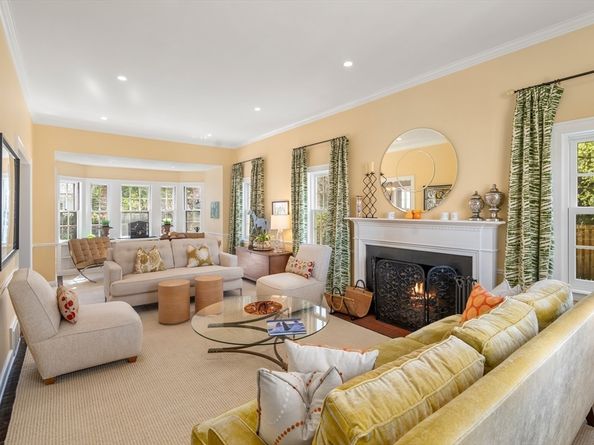 24 Coolidge Avenue, Cambridge MA 02138