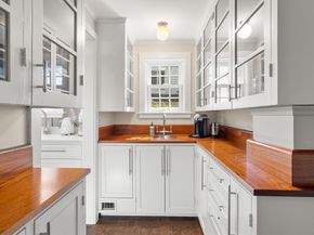 24 Coolidge Avenue, Cambridge MA 02138