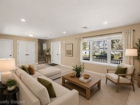 29 Saw Mill Ln, Rockland MA 02370