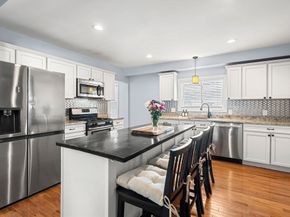 7 Platts Street, Holbrook MA 02343