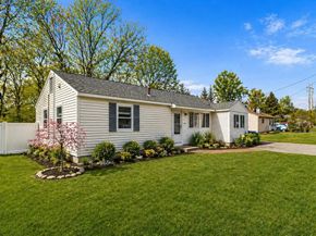 443 Pleasant St, Tewksbury MA 01876