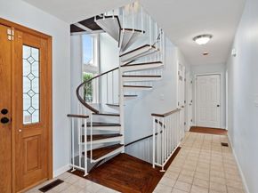 20 Blacksmith Way, Saugus MA 01906
