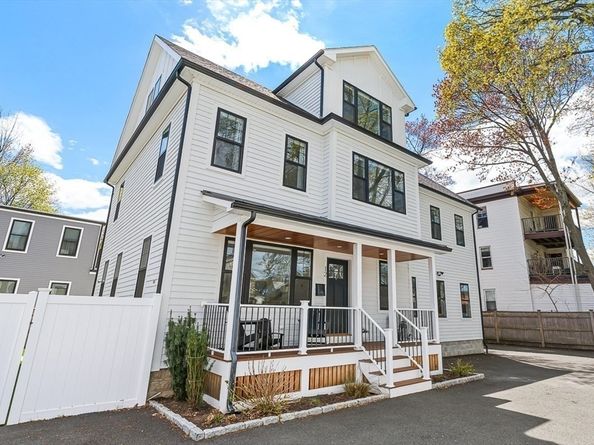 12 Cherry Court, Medford MA 02155