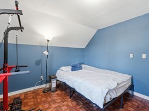 19 Essex St, Athol MA 01331
