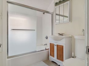 26 Princeton St 26, Medford MA 02155