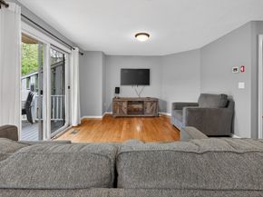 3 Strathmore Shire Dr. E, Uxbridge MA 01569