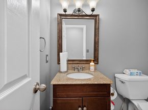3 Strathmore Shire Dr. E, Uxbridge MA 01569