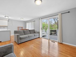 3 Strathmore Shire Dr. E, Uxbridge MA 01569
