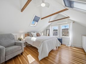 52 Greenleaf Ave 52, Medford MA 02155