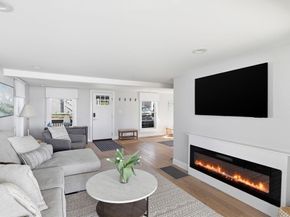 49 Bay Street, Hull MA 02045