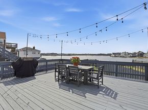 49 Bay Street, Hull MA 02045