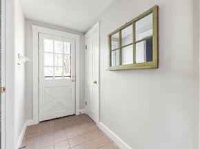 3 Ainsworth Pl, Melrose MA 02176