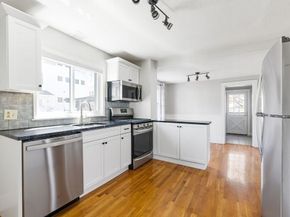 3 Ainsworth Pl, Melrose MA 02176