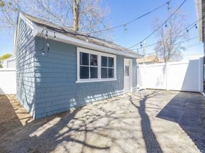 3 Ainsworth Pl, Melrose MA 02176