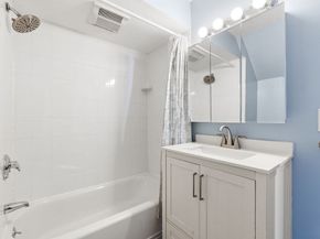 3 Ainsworth Pl, Melrose MA 02176