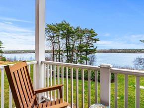 57 Long Point Rd 205, Lakeville MA 02347