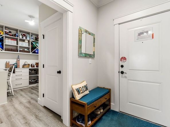 57 Long Point Rd 205, Lakeville MA 02347