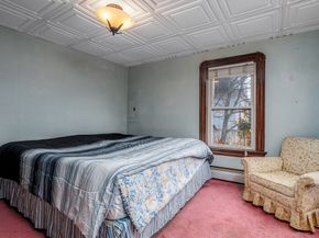 182 Cottage St, Athol MA 01331