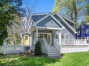 11 Fairlawn St, Needham MA 02492