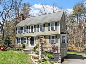 112 Stonecleave Road, North Andover MA 01845