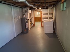 43 Robin Rd, Worcester MA 01604