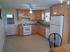 43 Robin Rd, Worcester MA 01604
