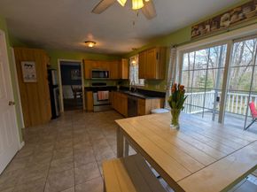 6 Marrissa Cir, Charlton MA 01507