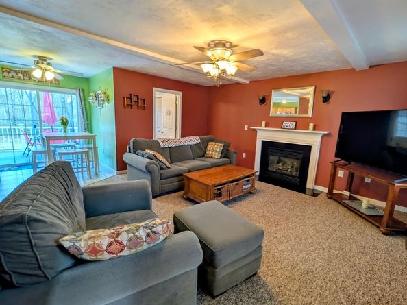 6 Marrissa Cir, Charlton MA 01507