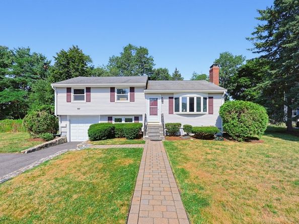 19 Weir Rd, Waltham MA 02451