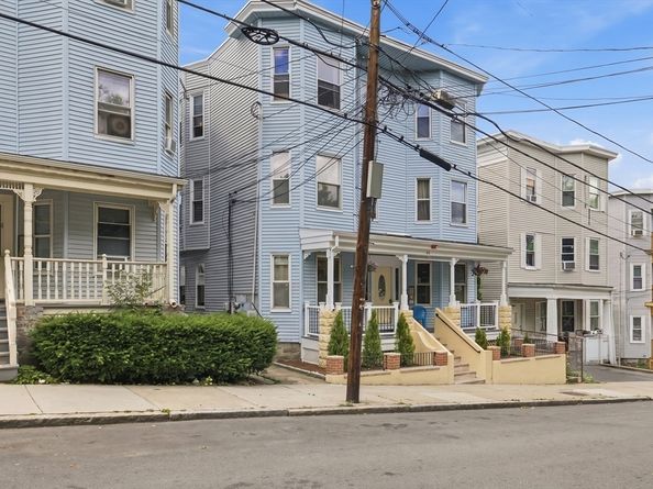 34 Sumner St 5, Revere MA 02151