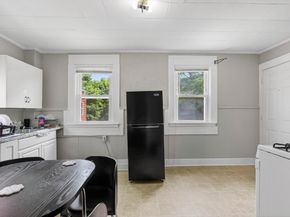 80-82 Laurel St, Fitchburg MA 01420