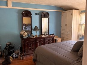 167 Schoosett St, Pembroke MA 02359