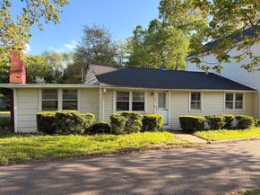 167 Schoosett St, Pembroke MA 02359